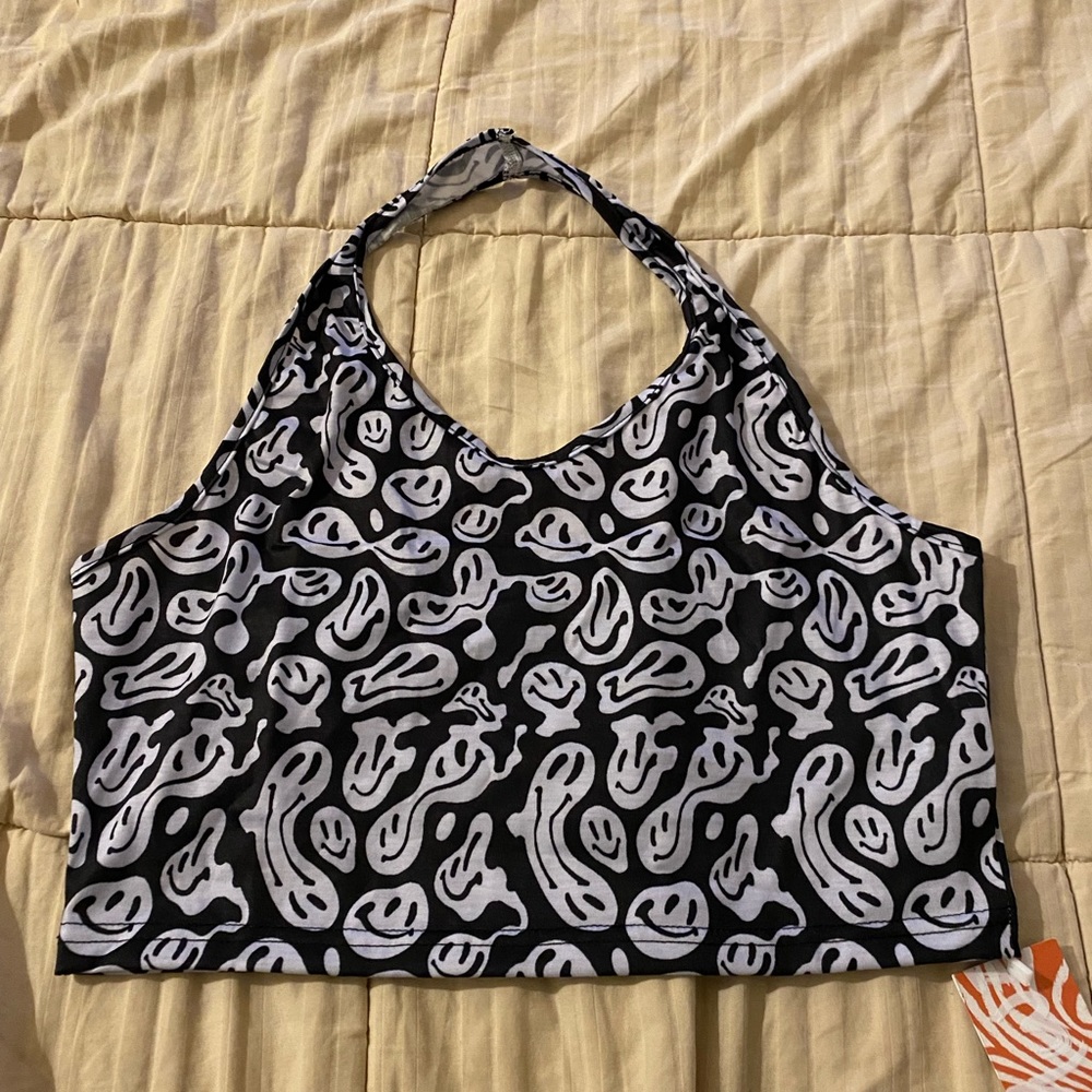 Smiley face crop top